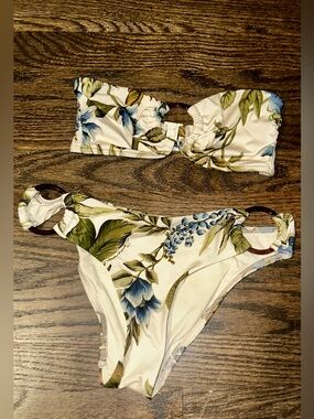 Women’s Zimmermann Cream Bandeau Bikini Floral Print. Size 0. BNWOT.
